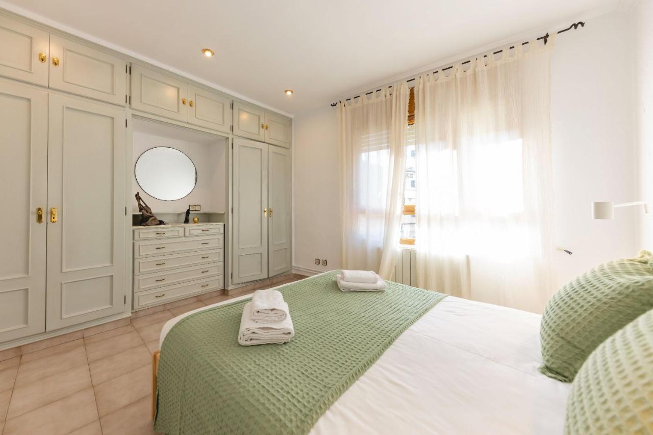 Bravissimo El Lleo, Bright 4-Bedroom Apartment 赫罗纳 外观 照片