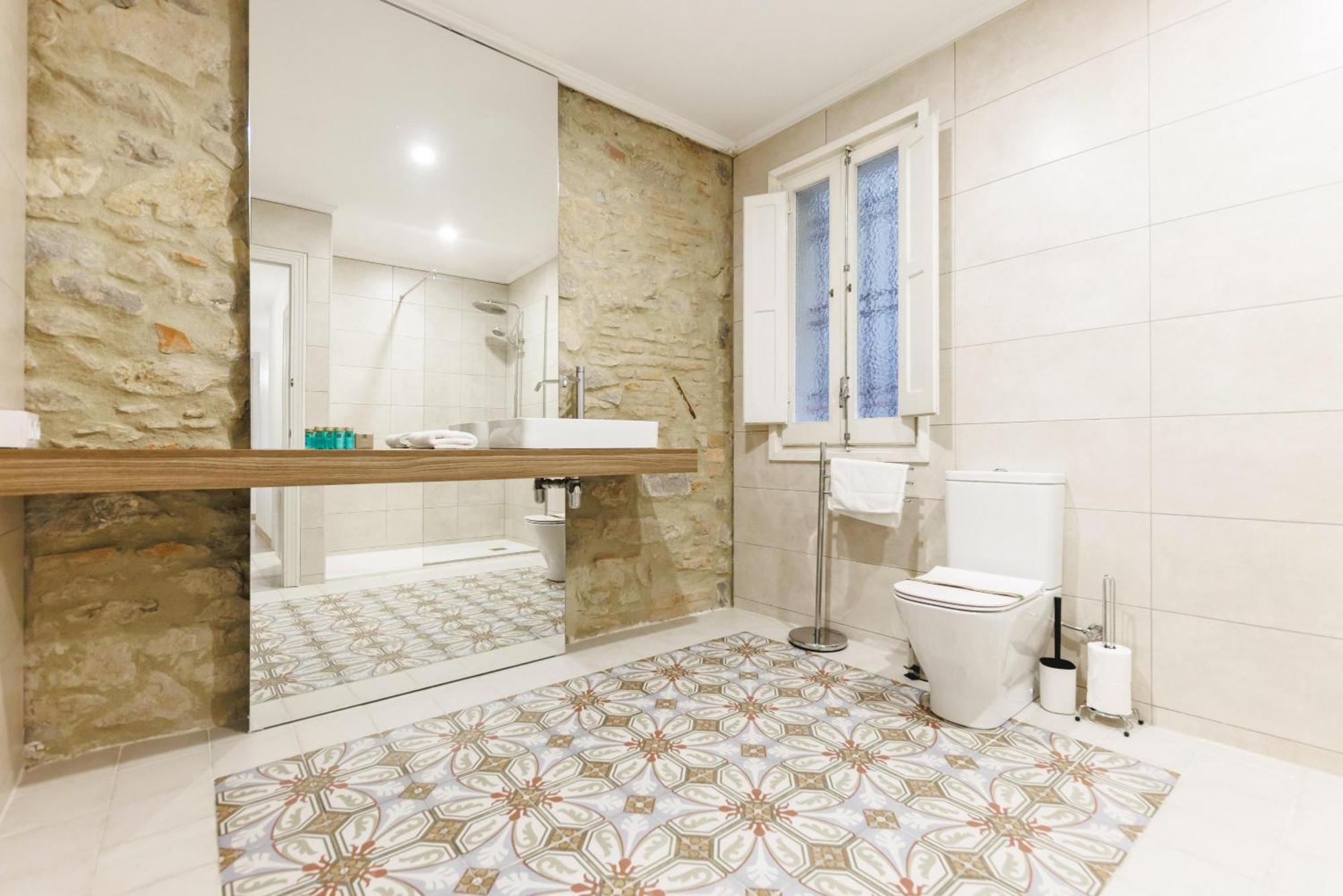Bravissimo El Lleo, Bright 4-Bedroom Apartment 赫罗纳 外观 照片